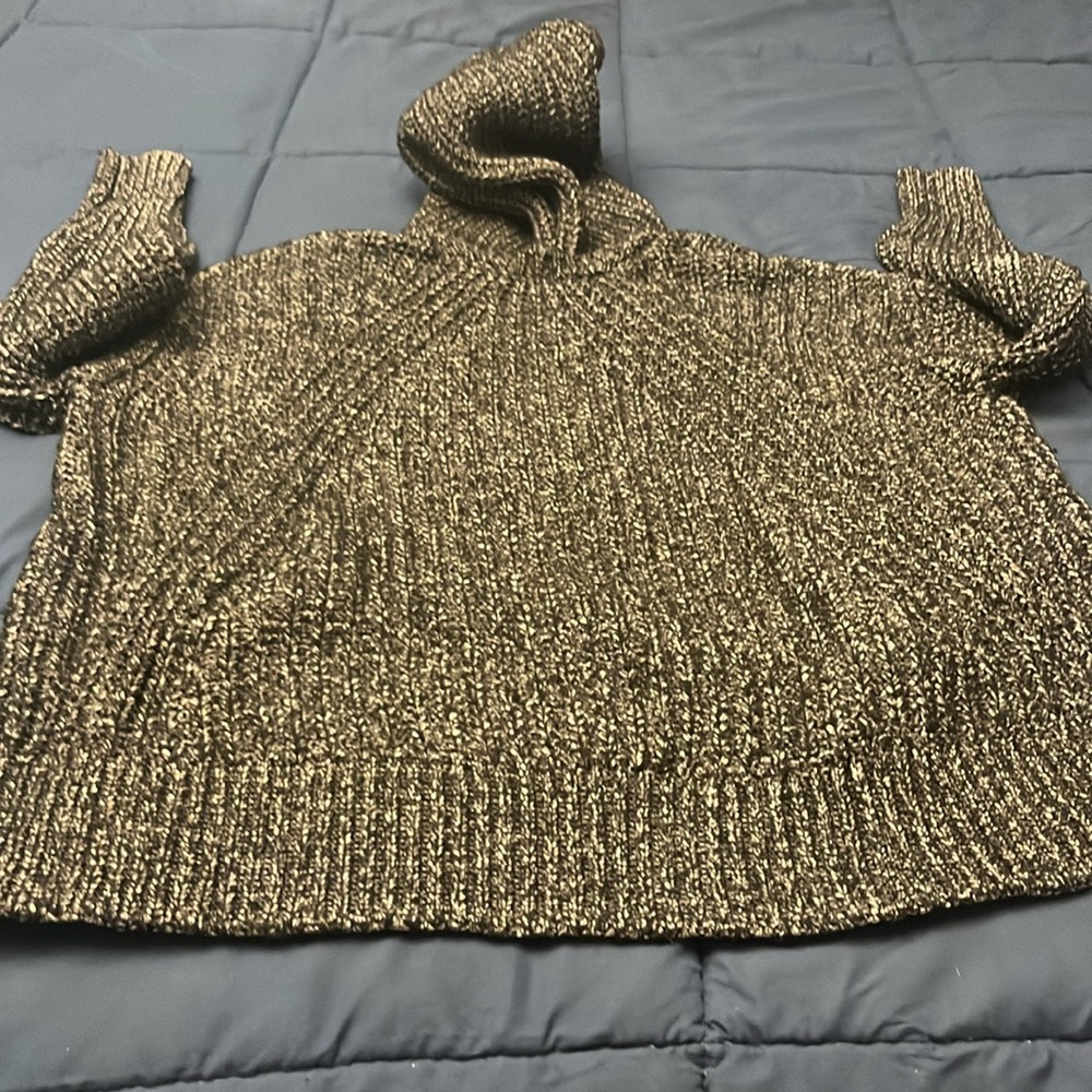 VS pullover hoodie - Picture 5 of 5